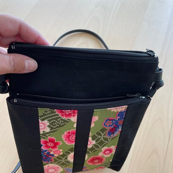 3For$20/Crossbody Bag - Kimono Style - Picture 2 of 8